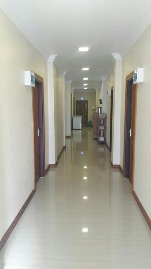 Venus Star Hotel Янгон Екстериор снимка