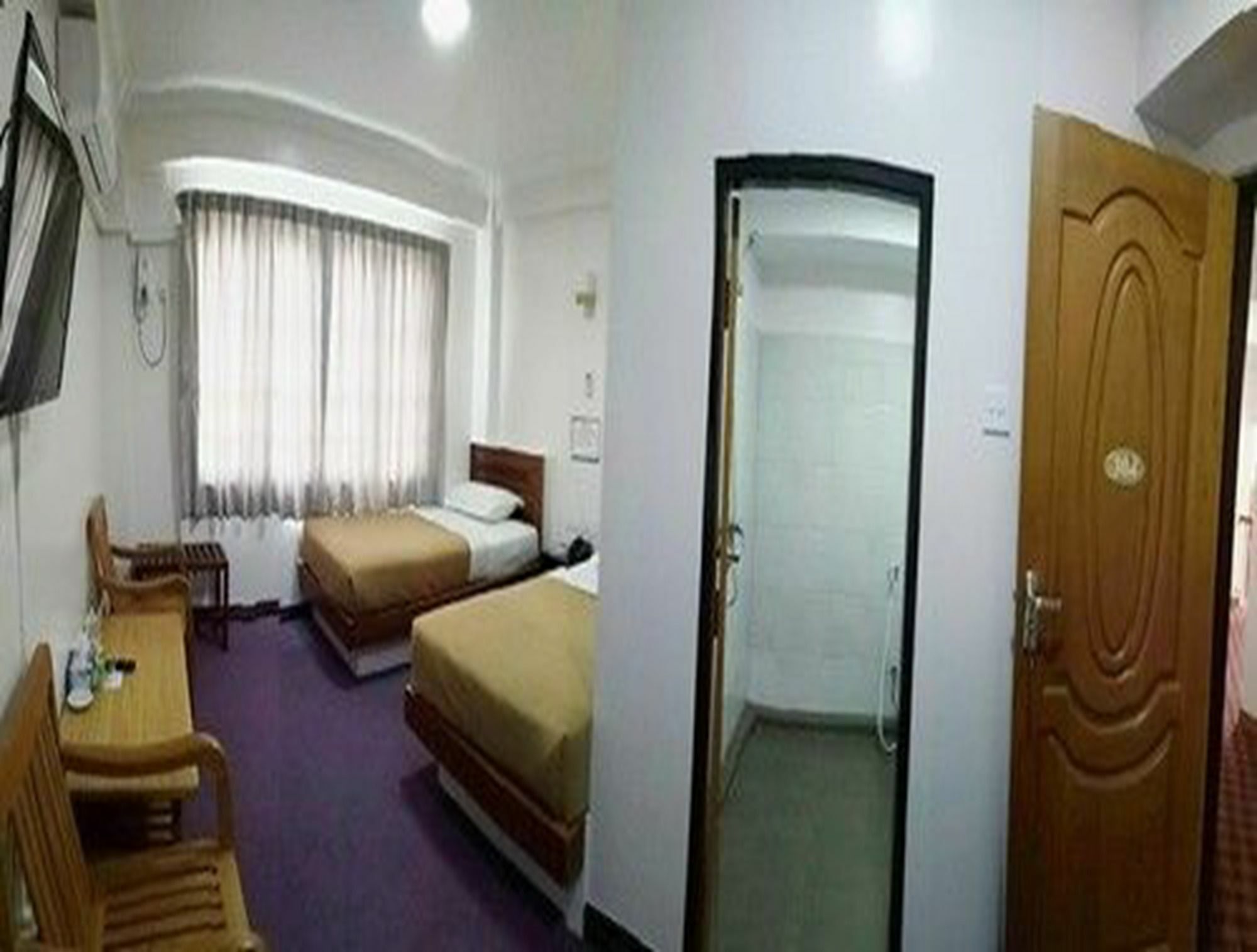 Venus Star Hotel Янгон Екстериор снимка
