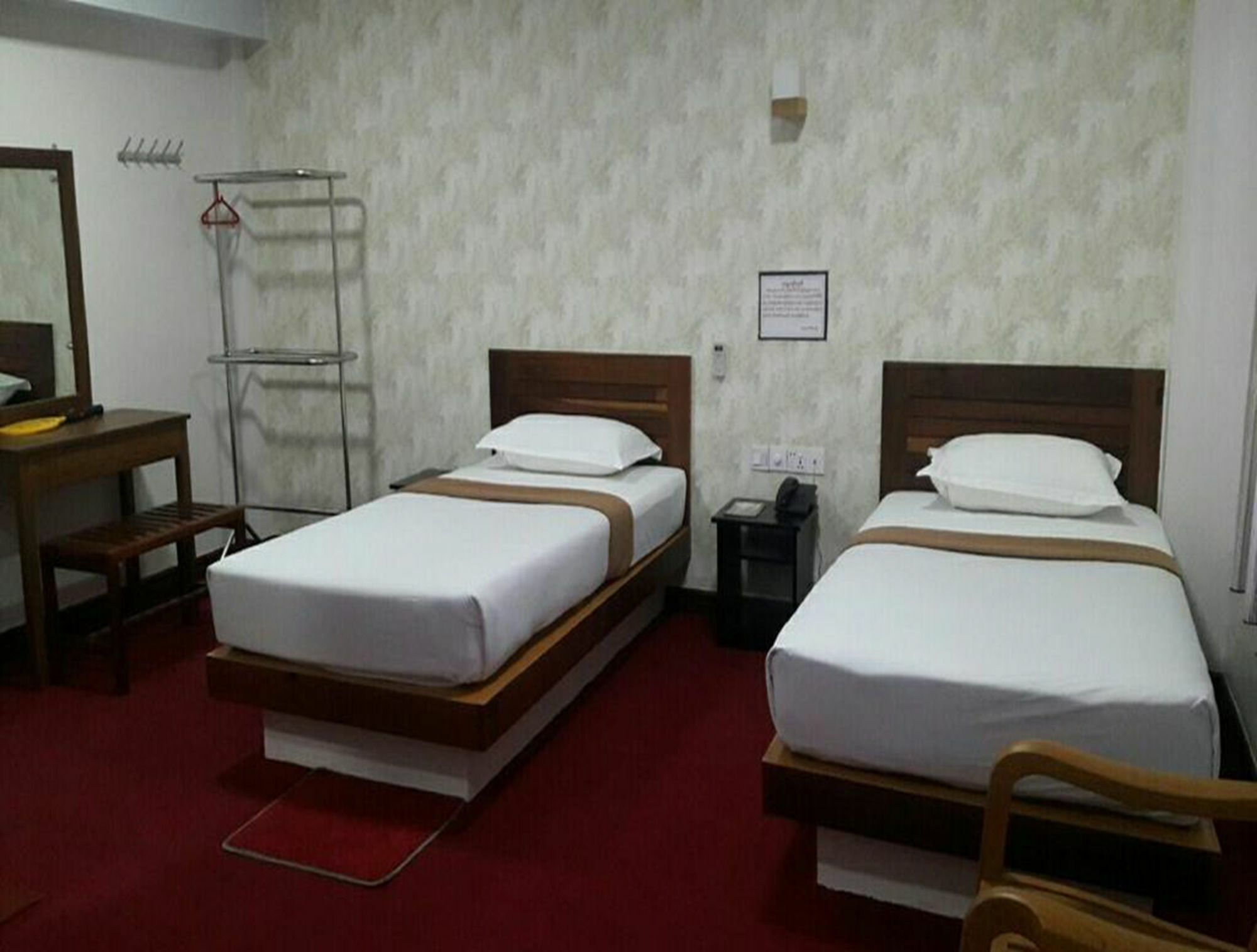 Venus Star Hotel Янгон Екстериор снимка