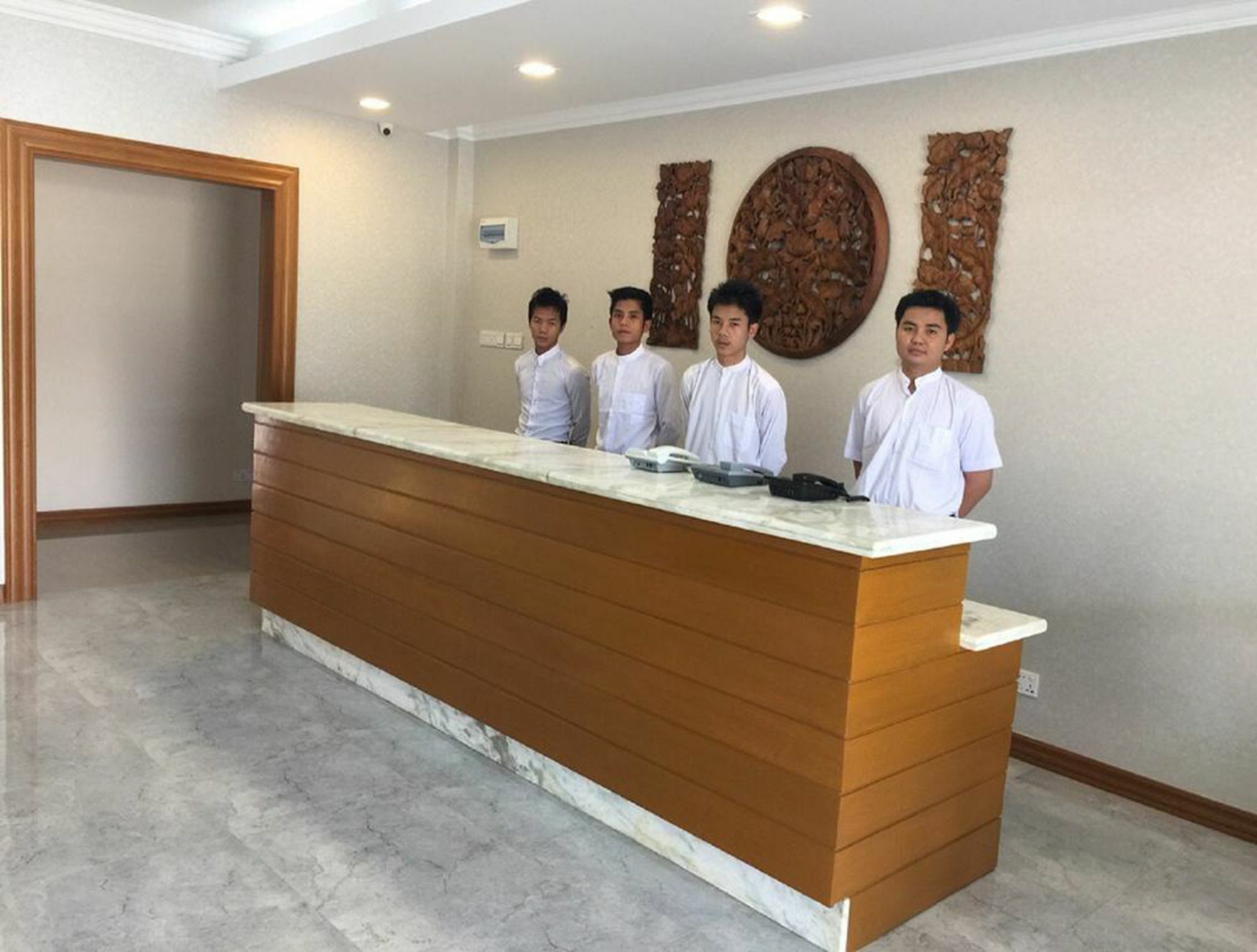 Venus Star Hotel Янгон Екстериор снимка